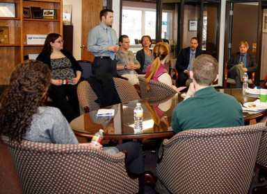 modified_meeting_torimiddelstadt_uaf-school-of-management